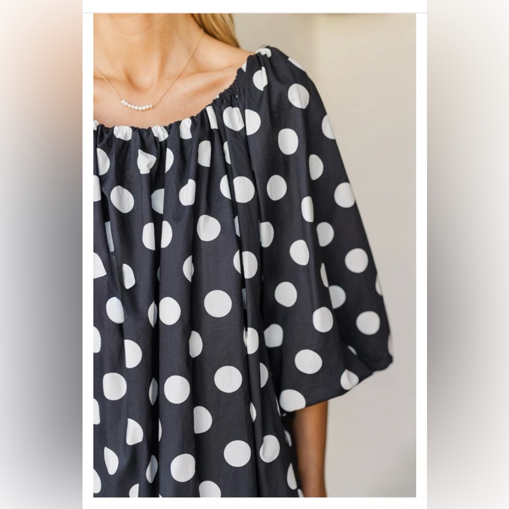 Black & White Giant Polka Dot Swing Dress | Large | Bubble Sleeves | NWT - Picture 3 of 10